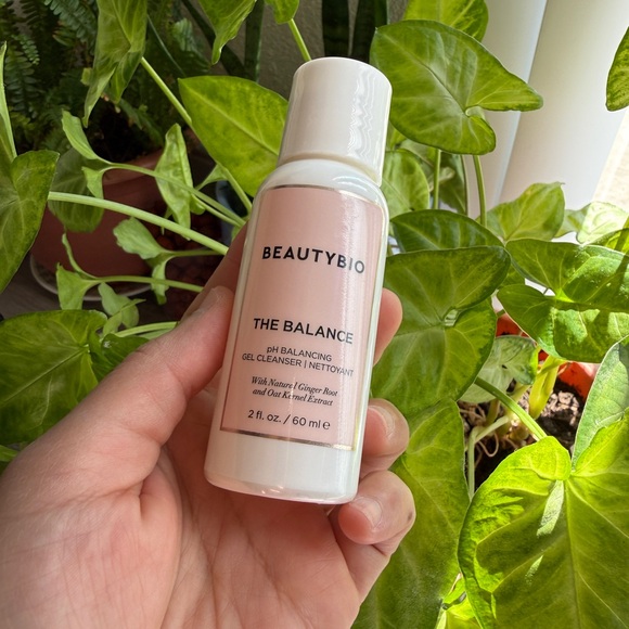 Beautybio Other - BeautyBio The Balance pH Balancing Gel Cleanser – Travel Size 60ML – New
